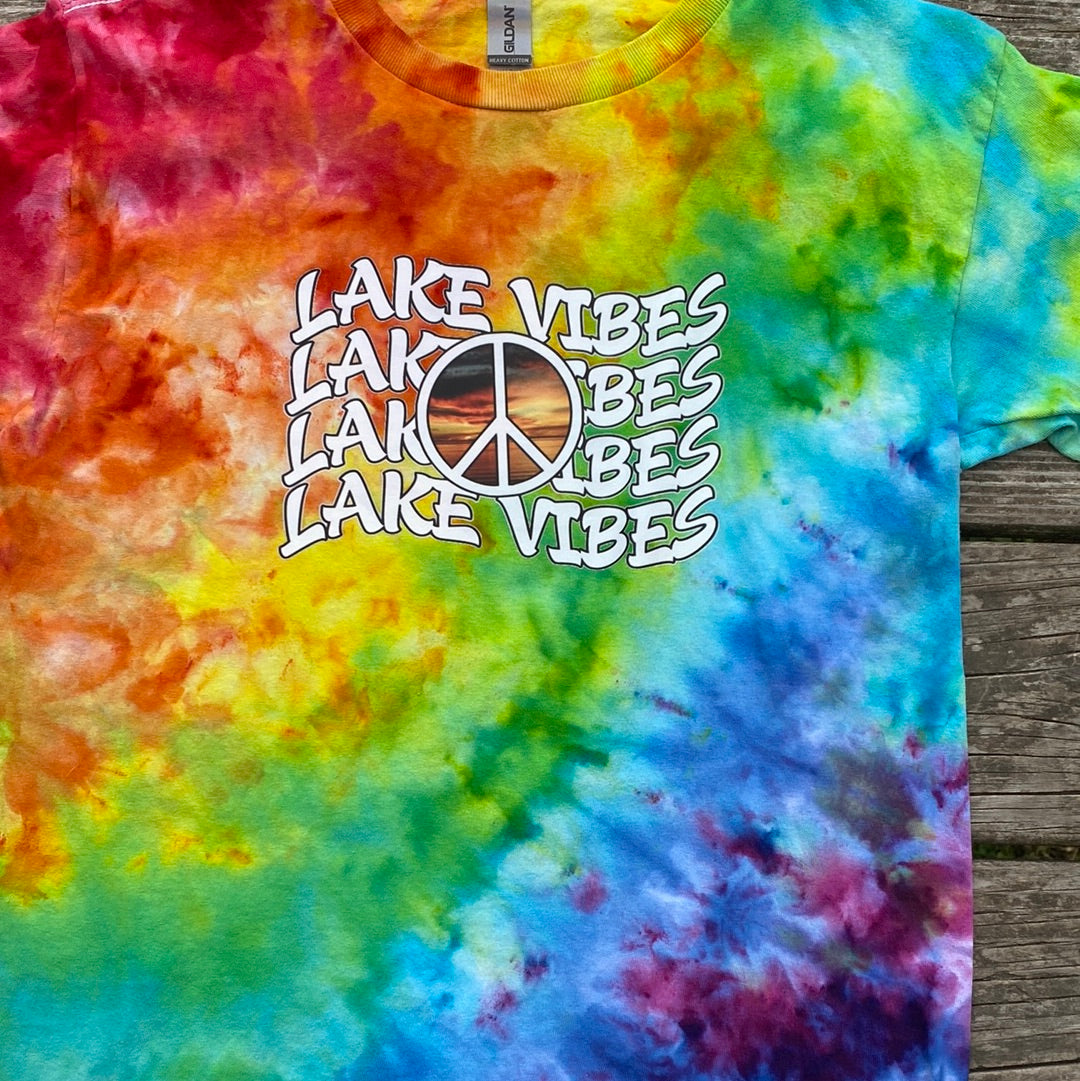 Gildan youth large lake vibes rainbow scrunch shirt