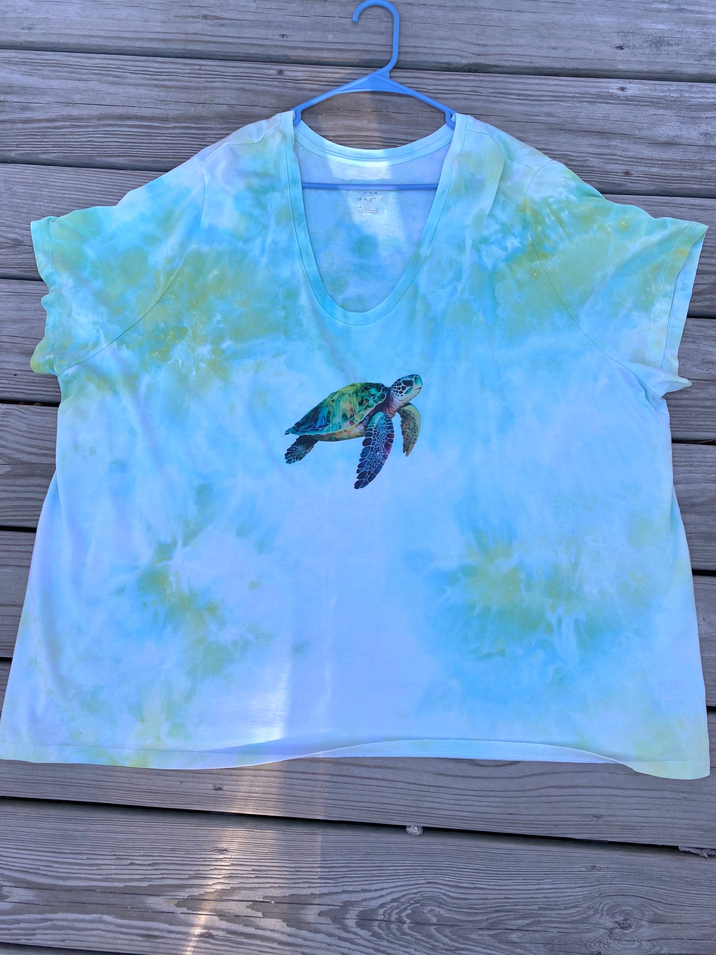 A new day 4XL women's shirt blue teals sea turtle print