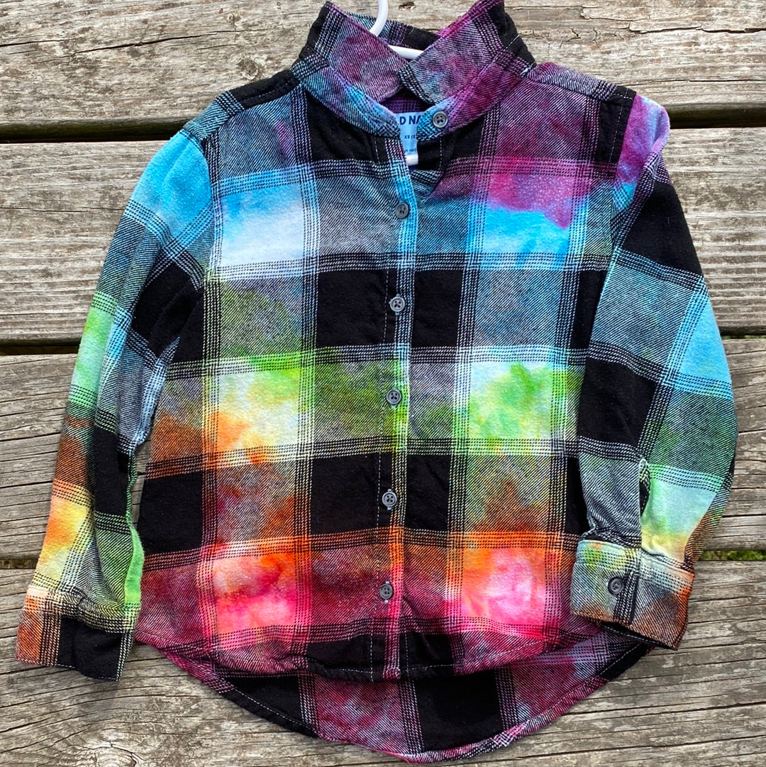 Old navy XS (5) flannel youth rainbow long sleeve