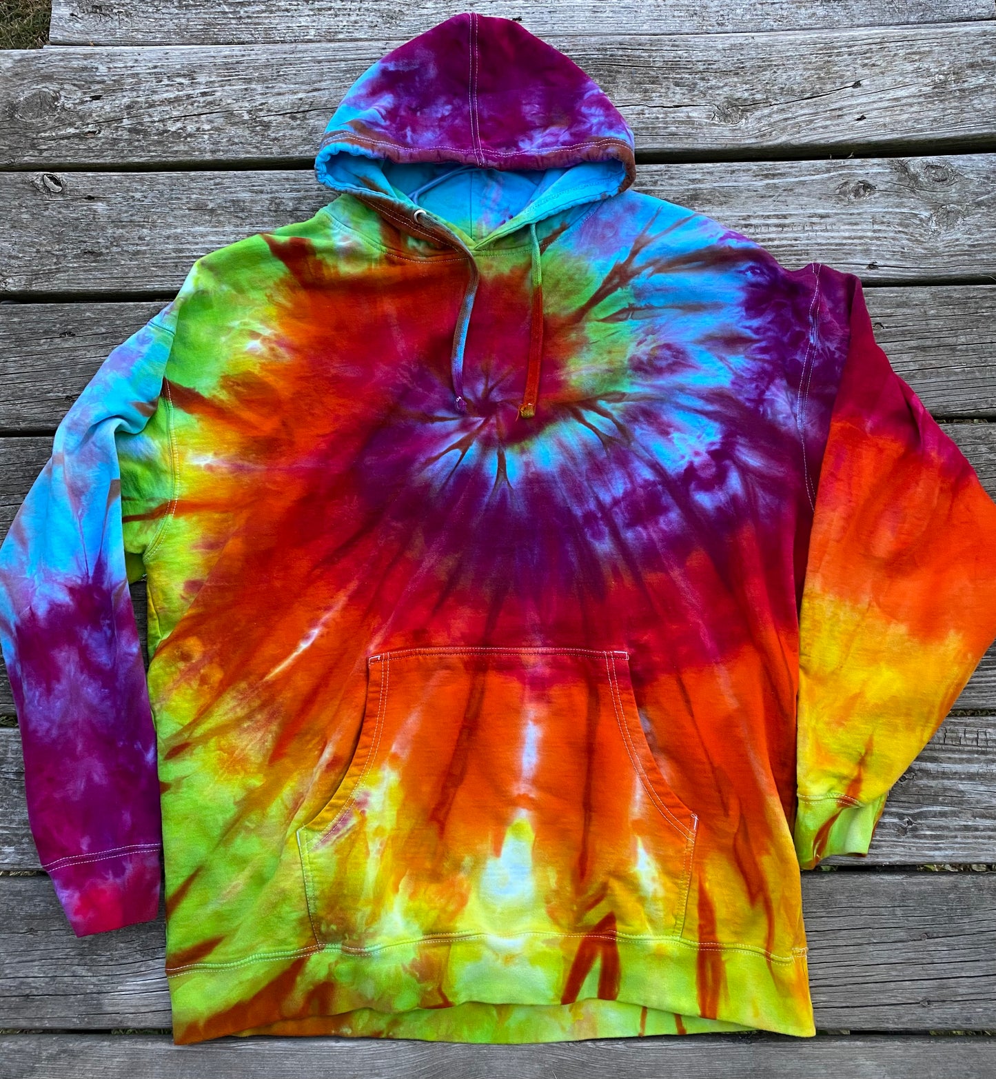 4XL adult independent trading hoodie midweight ice dyed rainbow spiral