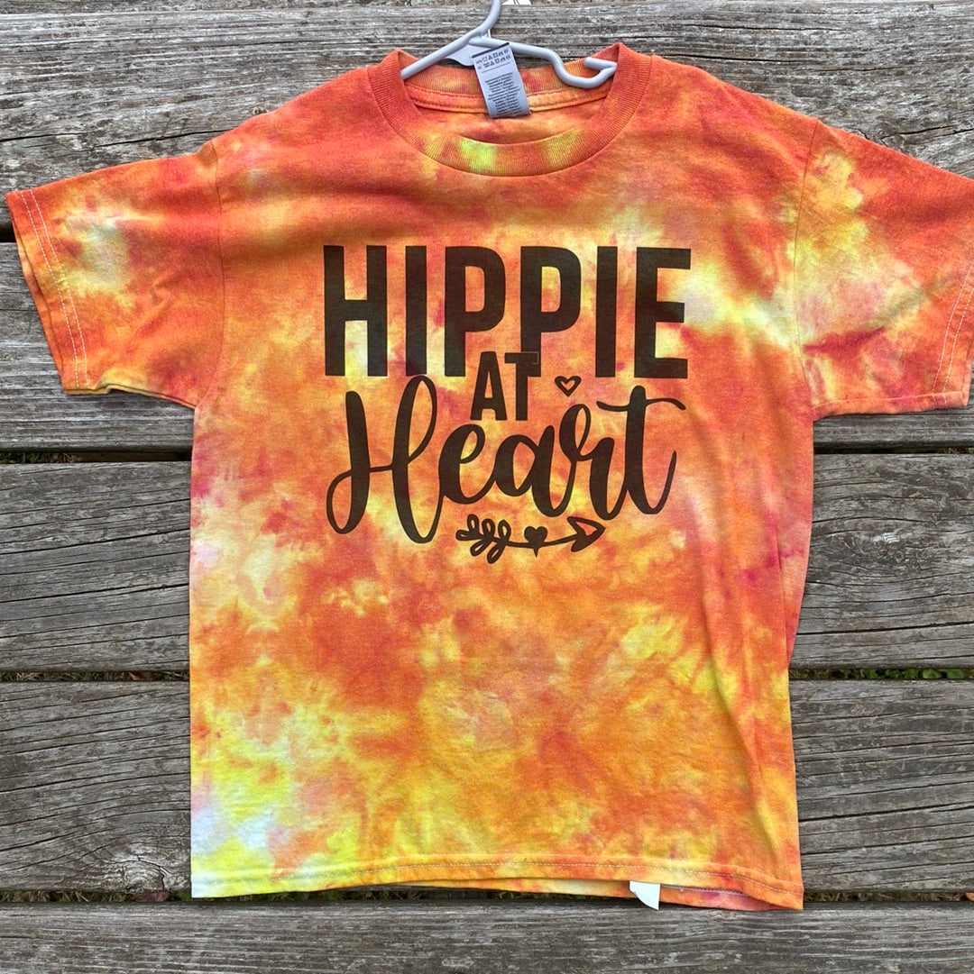 Gildan youth medium orange yellows hippie at heart shirt