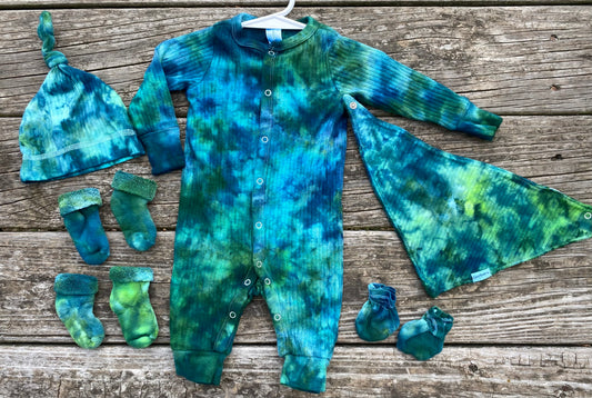 Blue and green ice dye baby 0-3 month set