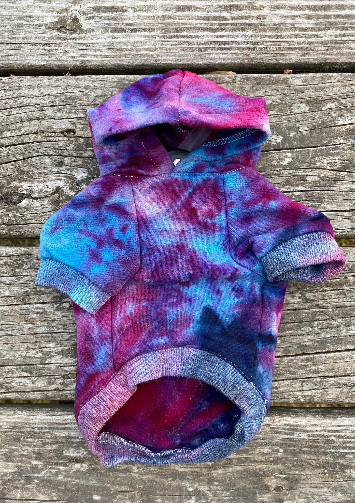 Small flex-fit dog hoodie doggie design purple blues pinks