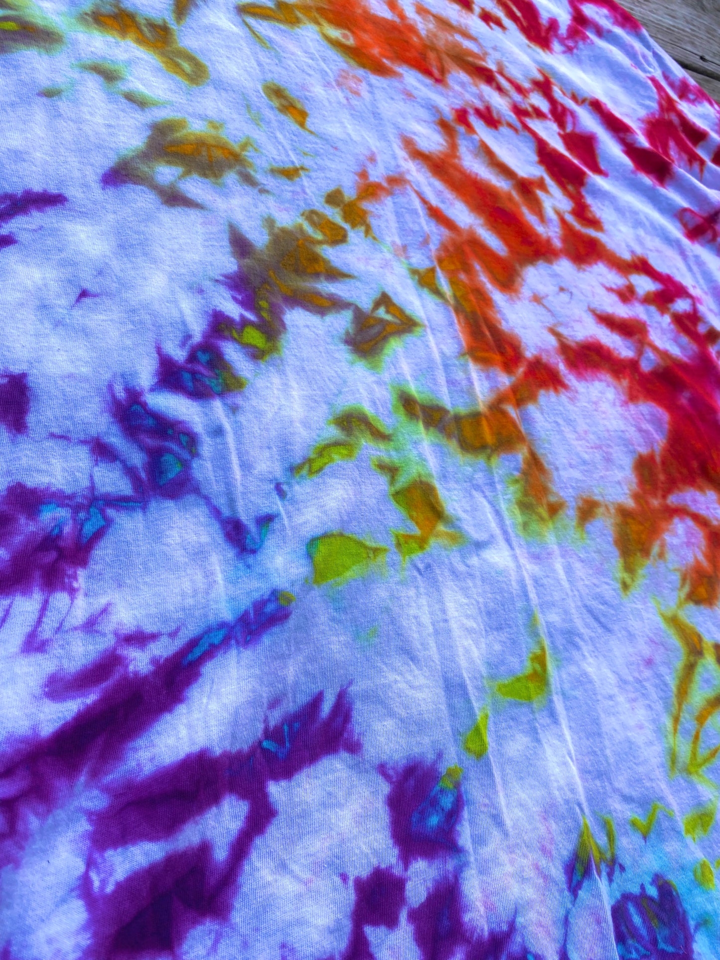 XL unisex Gildan Softstyle T-shirt Color Pop Rainbow Scrunch Ice Dye